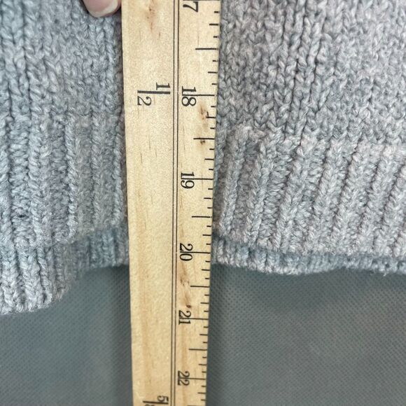 Old Navy Women’s Sweater Small Gray Pullover Recycled Yarn Soft Cozy Warm Casual - Picture 5 of 6
